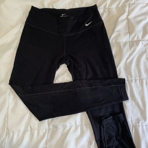 Black Nike leggings size M